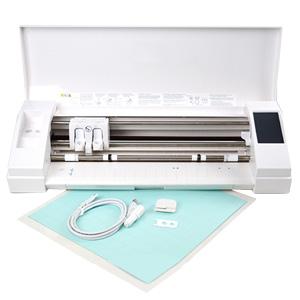 A silhouette cutting machine with cutting mat.